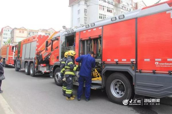 突發(fā)！青島一居民樓發(fā)生爆燃！已造1人死亡，7人受傷！3公里外有震感…