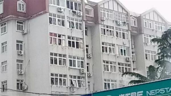 突發(fā)！青島一居民樓發(fā)生爆燃！已造1人死亡，7人受傷！3公里外有震感…