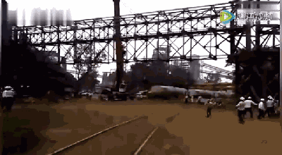 1599012718905471.gif